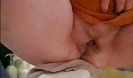Toket besar xxx selingkuh japan milf bergabung dengan anak tirinya di trio