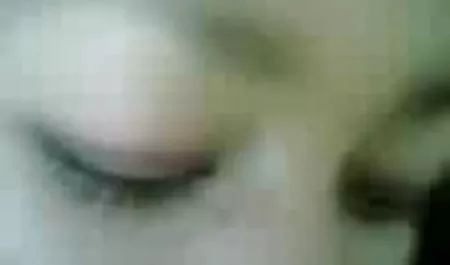 Cewek cantik anal mama jepang xxx ditumbuk dalam lubang besar pantat