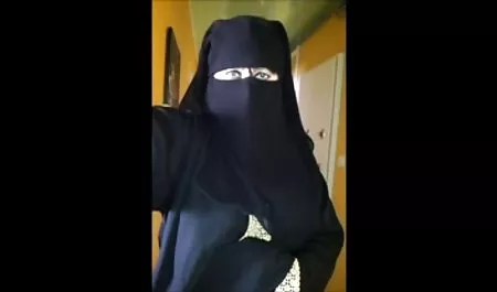 video amatir Toket besar milf mengambil sex japan lagi tidur kontol